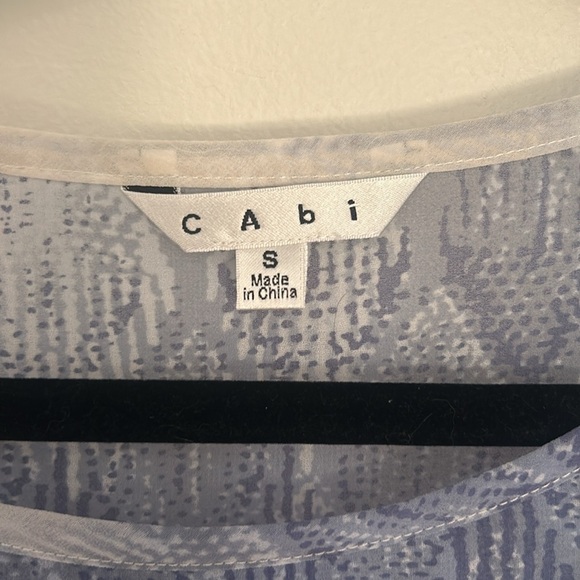 Cabi Style 781 Gauzy Chiffon Blue Fade Out Oversized Blouse size Small - Picture 5 of 8